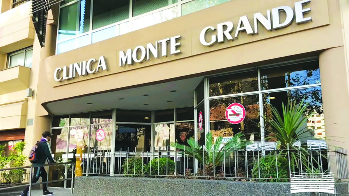 Cl&iacute;nica Monte Grande se encuentra sobre la calle Rodr&iacute;guez, en pleno centro de la ciudad.