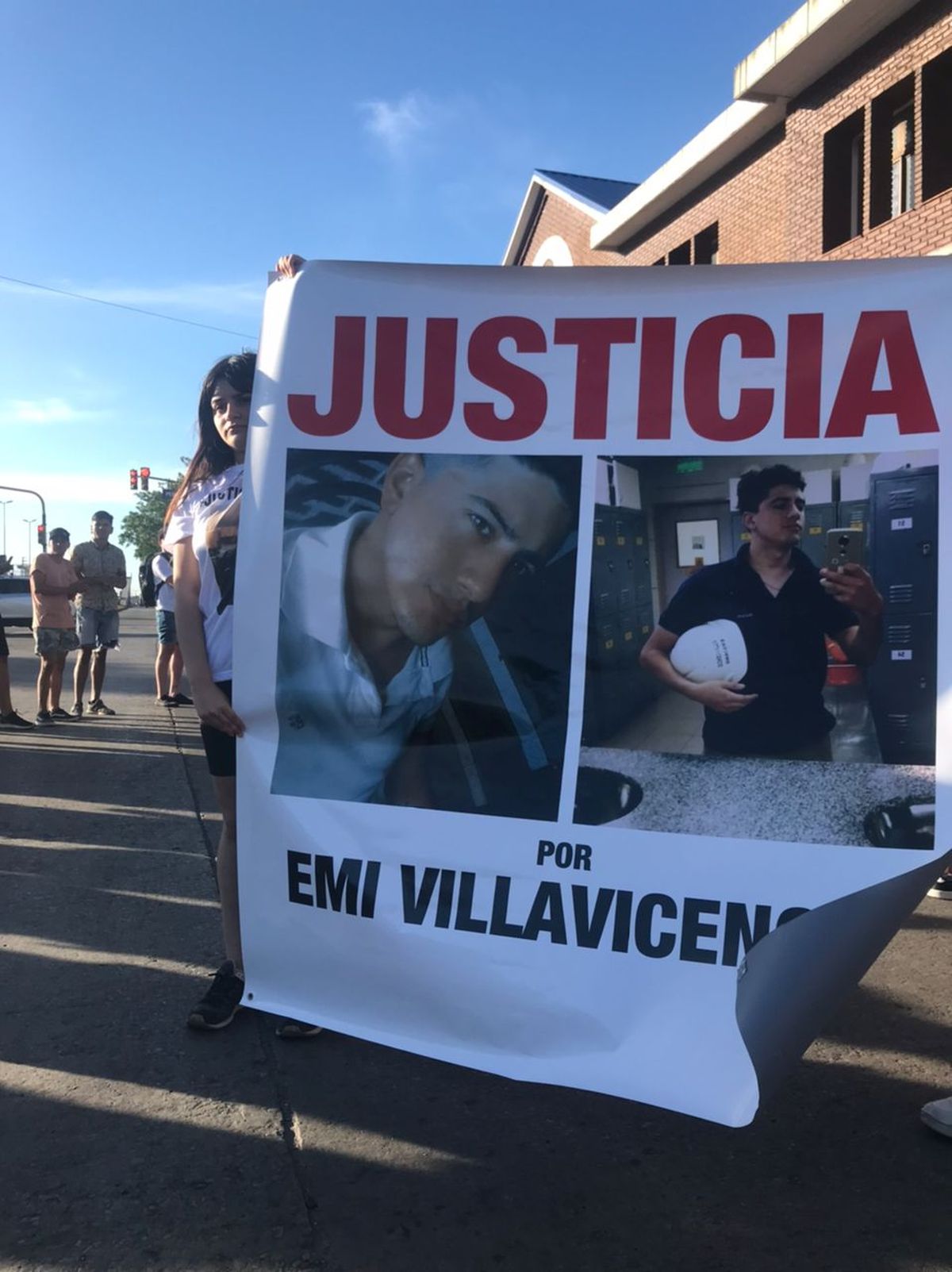 La protesta para pedir justicia por Emiliano Villavicencio, atropellado por un colectivo en Lomas