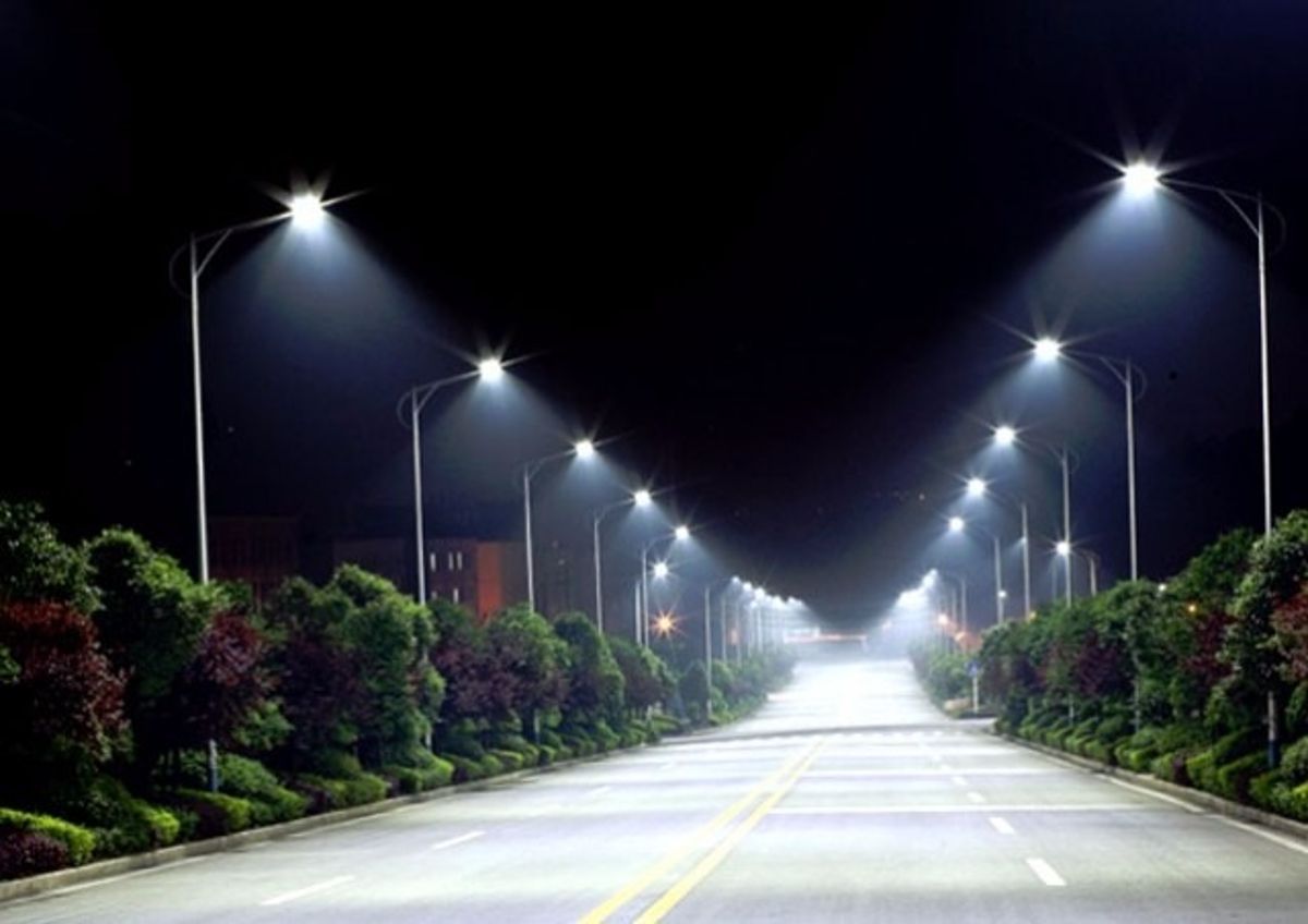 La tecnología LED produce que disminuya el caudal de consumo eléctrico.