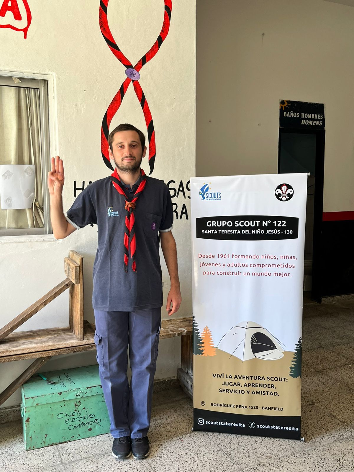 Gabriel, jefe del grupo scout Santa Teresita del Niño Jesús de Banfield Oeste, impulsa la convocatoria para sumar educadores voluntarios. Gabriel, jefe del grupo scout Santa Teresita del Niño Jesús de Banfield Oeste, impulsa la convocatoria para sumar educadores voluntarios.