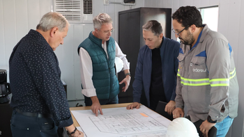Luis Guillón: Fernando Gray recorrió el avance de las obras de la subestación de energía eléctrica