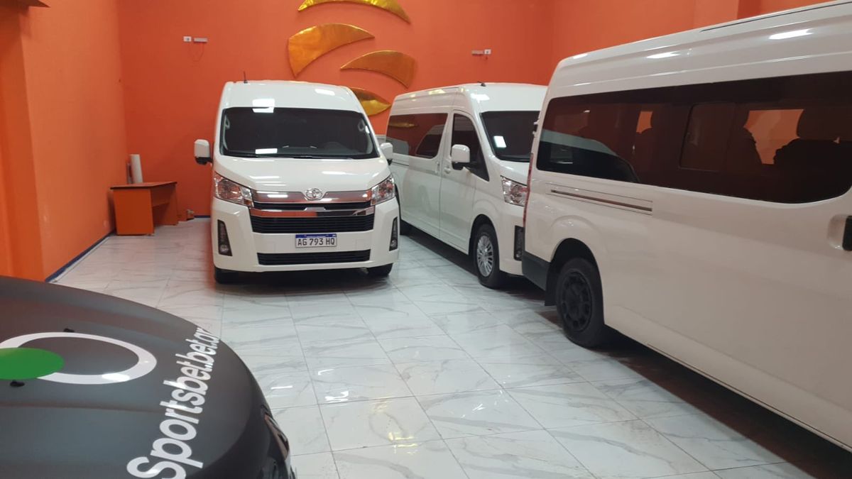 Durante los allanamientos, 18 personas fueron detenidas. Durante los allanamientos, 18 personas fueron detenidas.