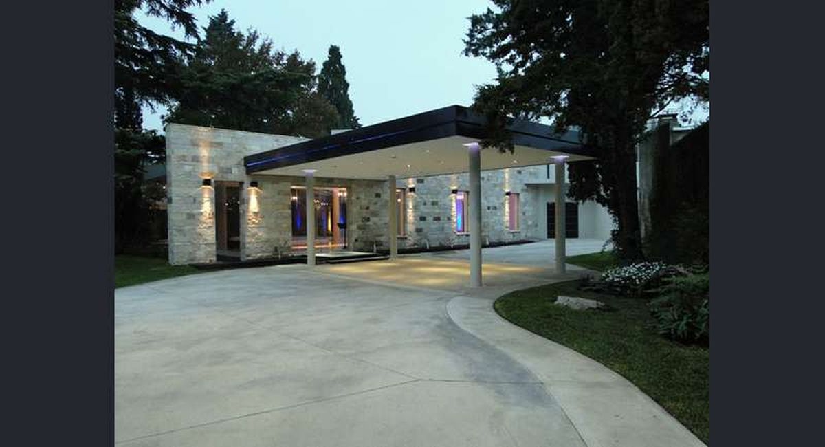 El evento será este sábado desde las 21 y propone recrear un casamiento completo abierto al público, con entradas anticipadas.