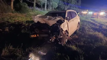 Un diputado protagonizó un choque fatal en la Ruta 6: murió una mujer
