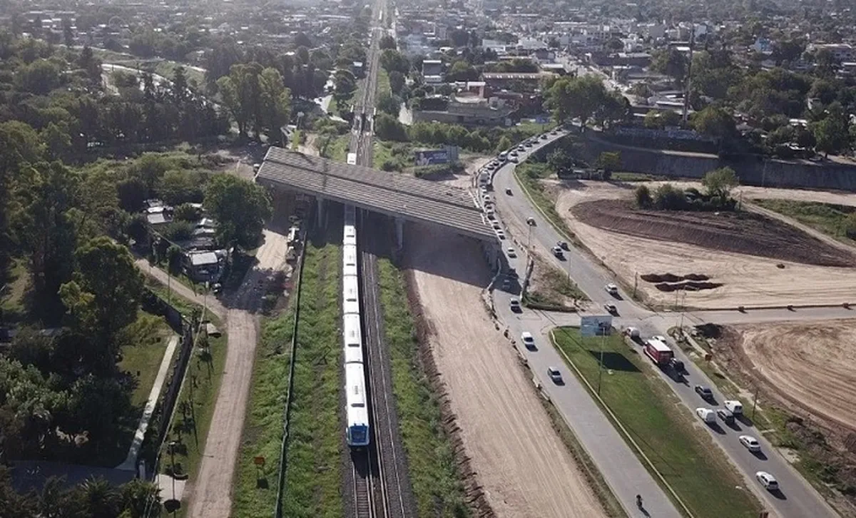 Parte de la obra de la autopista sin terminar en Merlo. Parte de la obra de la autopista sin terminar en Merlo.