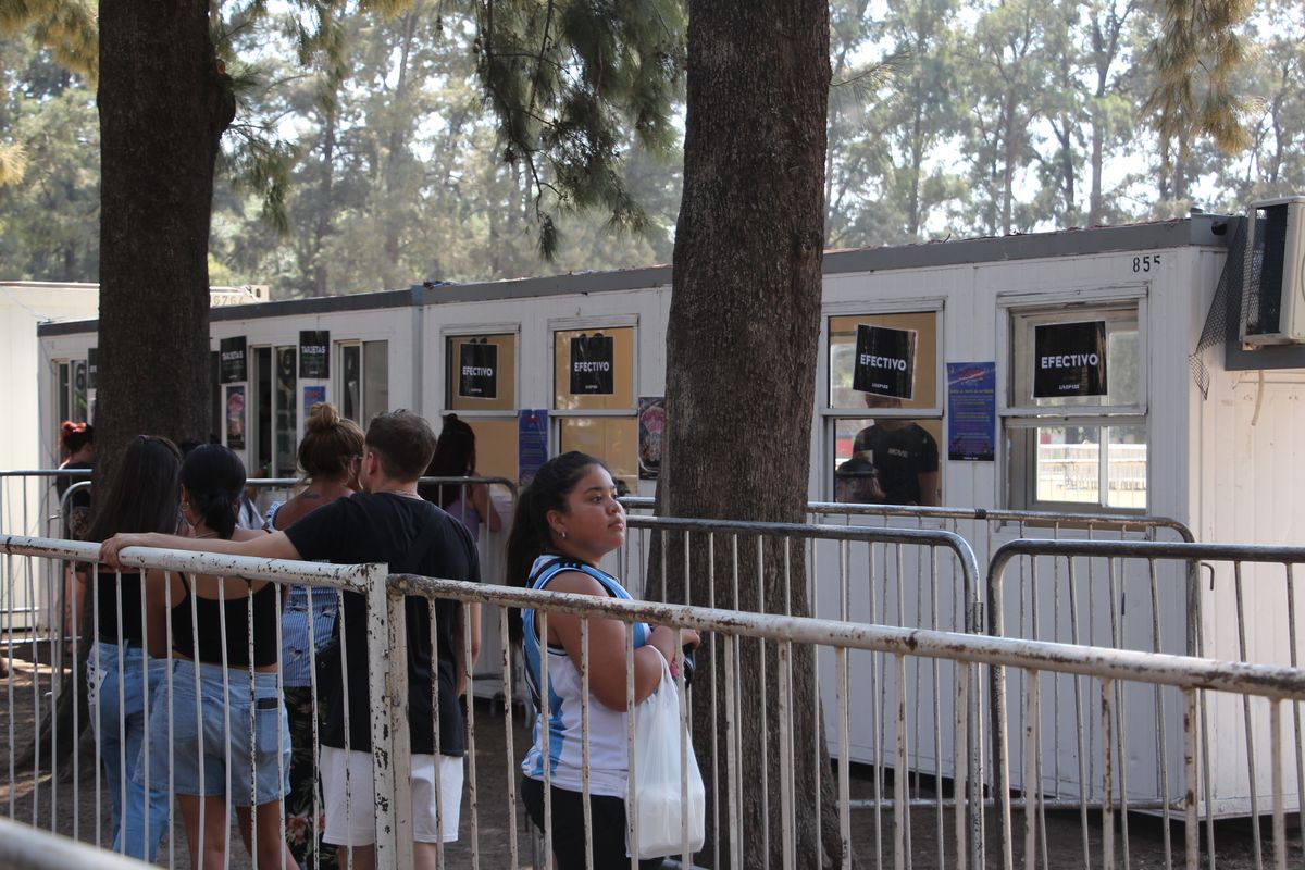 Las boleterías se encuentran ubicadas en Campo Amat, Monte Grande. 
