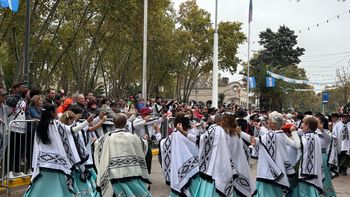 Empezó el desfile del 25 de Mayo en San Vicente
