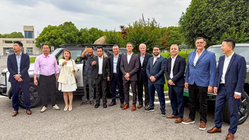 San Vicente: Mantegazza inició su gira oficial por China con la visita a una multinacional