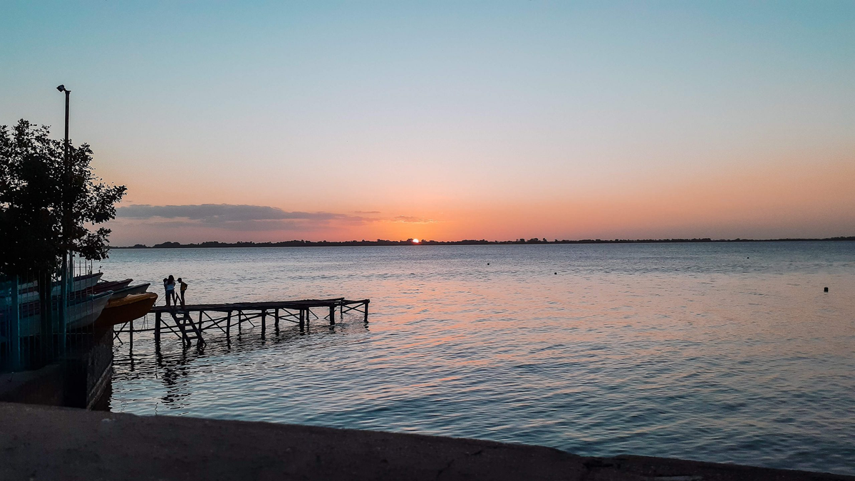 Para quienes buscan naturaleza sin ir tan lejos, aparece Chascomús. Para quienes buscan naturaleza sin ir tan lejos, aparece Chascomús.