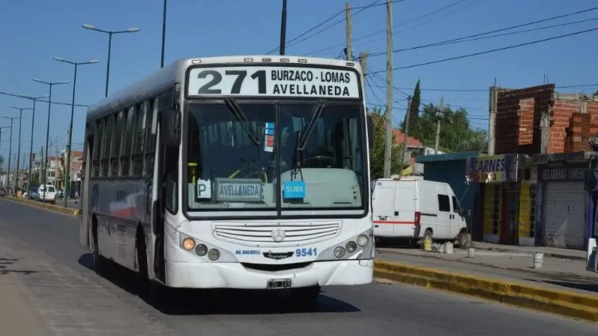 El ramal A de la l&iacute;nea 271 extendi&oacute; su recorrido y ahora conecta Burzaco con la terminal de Puente La Noria mediante un nuevo trayecto.