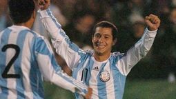 Blanco, el lomense que jugó en la Selección, fue campeón de Primera y vuelve para competir en el Ascenso