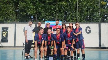 El Deportivo San Vicente clasificó al Nacional de futsal femenino sub 17