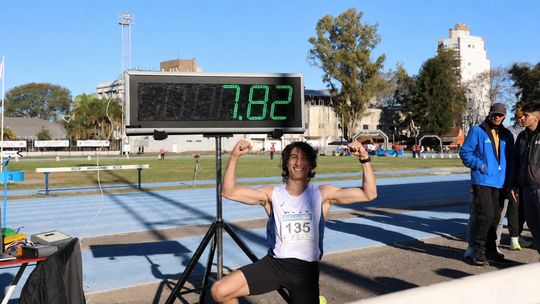 Proeza histórica de un atleta de Monte Grande: rompió el record argentino de salto en largo tras 23 años