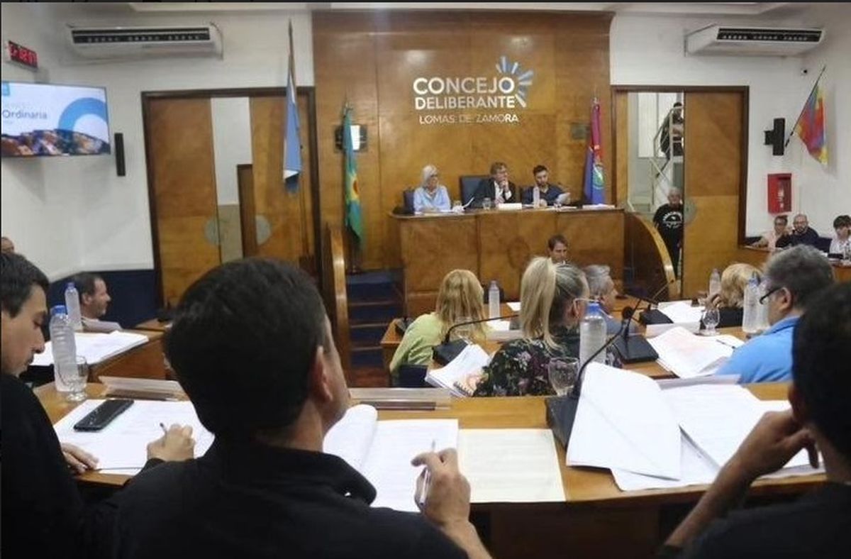 La ordenanza fue tratada en el Concejo Deliberante de Lomas de Zamora. La ordenanza fue tratada en el Concejo Deliberante de Lomas de Zamora.