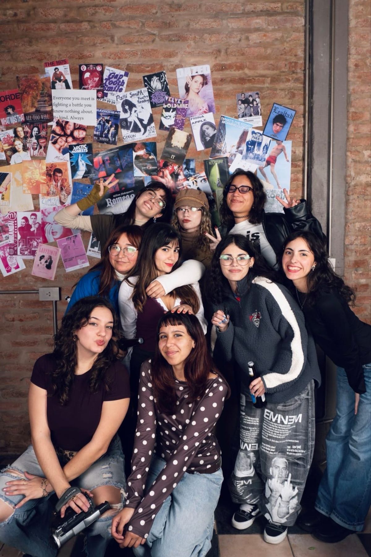 El proyecto reúne a jóvenes de entre 18 y 27 años y busca construir personajes vinculados con las experiencias de la adolescencia argentina.