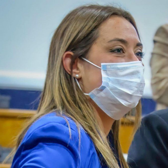 Marina Lesci asumió la intendencia interina de Lomas de Zamora.