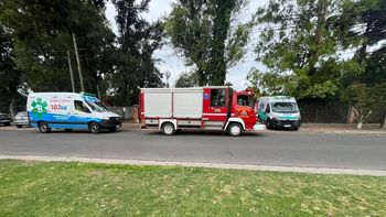 Longchamps: un trabajador cayó del techo de una escuela y resultó herido