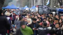 termino el velatorio del indio solari tras 19 horas de despedida y miles de fanaticos