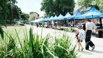 Nueva edición del Mercado de la Comunidad en Lomas: estará ubicado en la Plaza Libertad