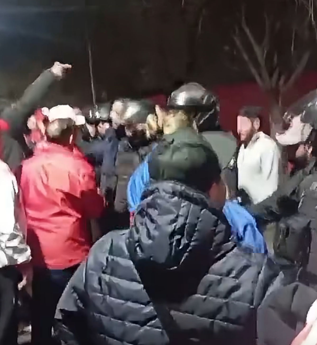 Los hinchas increparon a los jugadores. Los hinchas increparon a los jugadores. 
