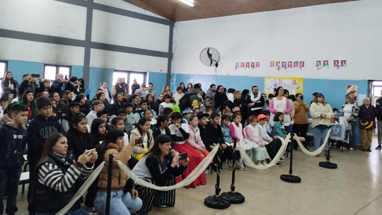 Emotivo aniversario: la Escuela 53 de El Jagüel cumplió 40 años