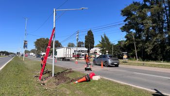 Canning: arreglaron la cámara de fotomultas de Ezeiza sobre la Ruta 58