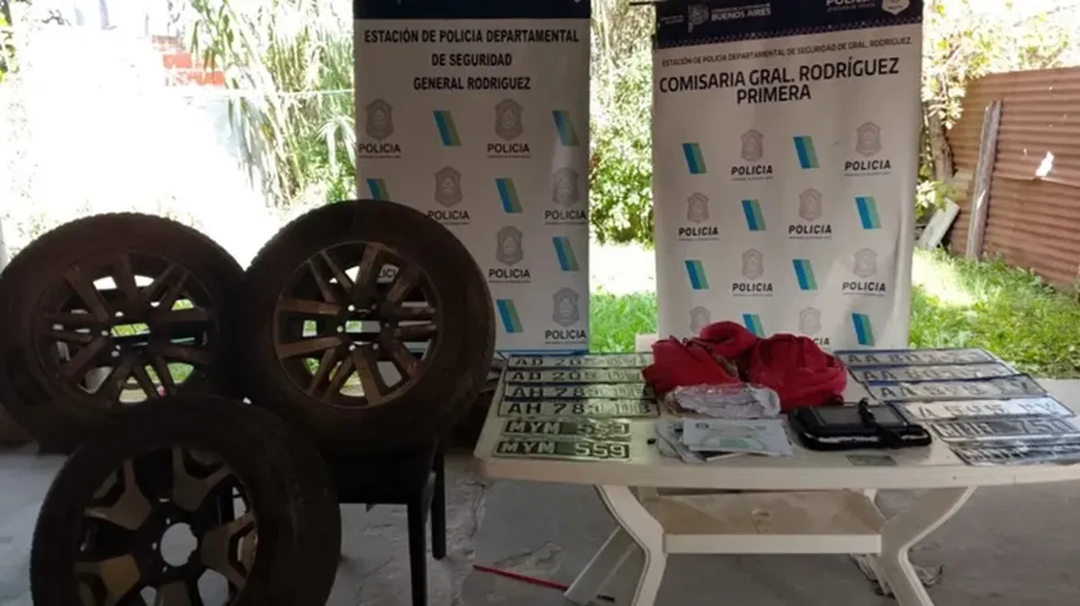 Elementos secuestrados durante el allanamiento.