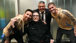 dos idolos juntos: el encuentro entre lionel messi y charly garcia tras el partido con venezuela