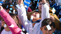 el desfile por el dia de la bandera en domselaar se realizara el viernes 27 de junio