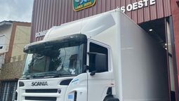 lanus oeste: sumaron un camion para operativos de rescate a la flota de los bomberos voluntarios