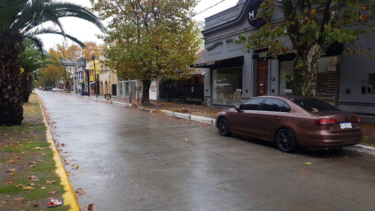 Empez&oacute; el confinamiento en San Vicente con los comercios abiertos