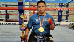 lomas: un joven con sindrome de down recibio una mencion historica en un torneo nacional de kickboxing