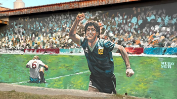 Maradona volvió a aparecer en Villa Fiorito: pintaron murales a 40 años del partido ante Inglaterra