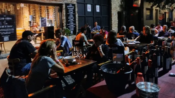 Noche de las Vinotecas: qué locales participan en Lomas y Banfield