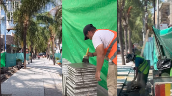Ezeiza: realizan obras sobre la calle Ramos Mejía en el centro de la ciudad