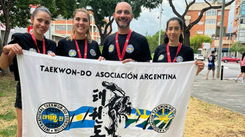 De Lomas y Echeverría: dos taekwondistas obtuvieron medallas en el Mundial en Barcelona