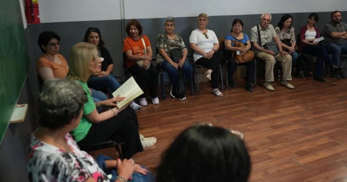 El ciclo “Literatura en la comunidad” ofrece talleres gratuitos de escritura y narración en distintos barrios de Lomas de Zamora.