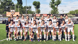 el plantel femenino de estrella del sur palpita el debut en la primera b y suena en grande
