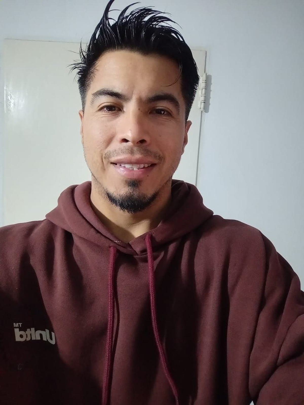 Joel es gasista oriundo de Rafael Calzada.