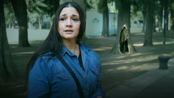 habla la vecina que vio una tenebrosa aparicion en monte grande: lo bautizaron san fisura