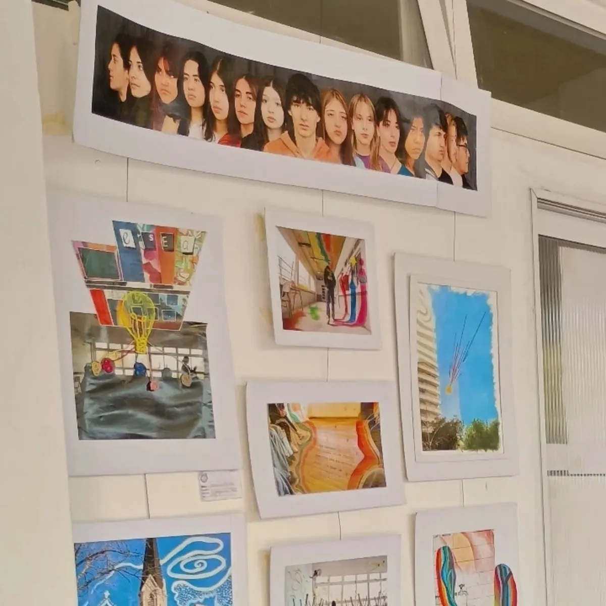 El Telégrafo recibe la exposición de artes visuales de los estudiantes de la Escuela de Arte de Esteban Echeverria.