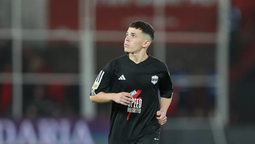 mateo apolonio, el crack de canning que se convirtio en el mas joven en debutar en el futbol argentino