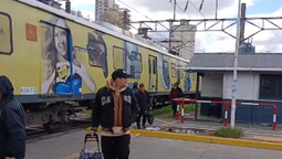 lomas: un hombre mayor murio tras ser embestido por el tren roca