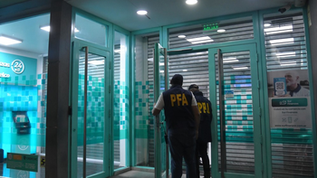 Caso Sur Finanzas: hallan lingotes de oro en la caja de seguridad de una costurera en Lomas