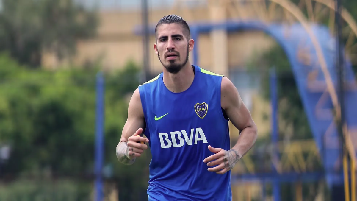 Junior Ben&iacute;tez tuvo un paso por Boca Juniors entre 2017 y 2018.