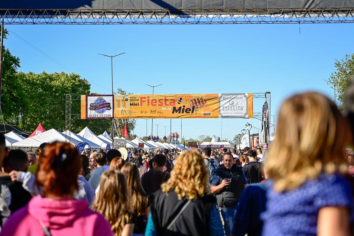 Llega la 12° edición de la Fiesta de la miel a San Vicente. Llega la 12° edición de la Fiesta de la miel a San Vicente.