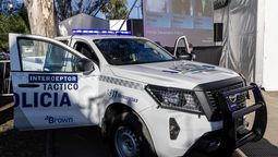 almirante brown: presentaron moviles policiales equipados con camaras lectoras de patentes