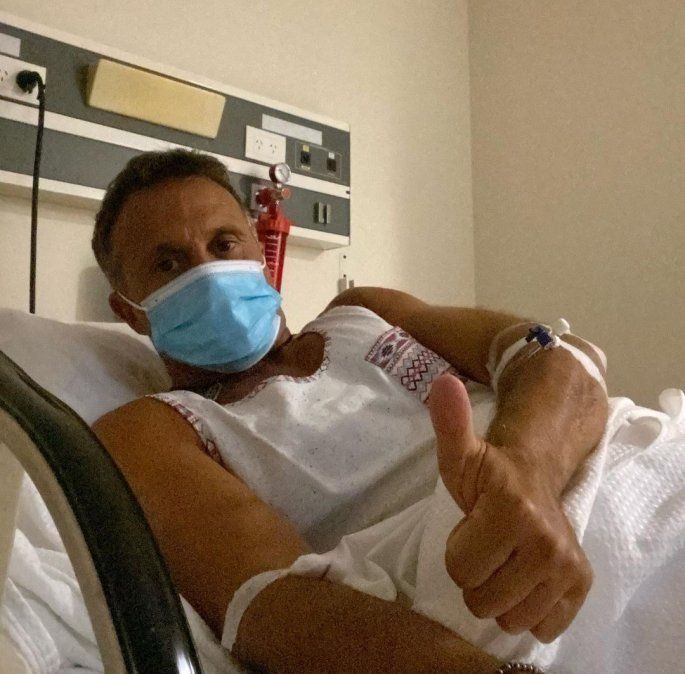 La foto que comparti&oacute; Sergio Lapeg&uuml;e desde el Sanatorio Juncal, donde est&aacute; internado por coronavirus.