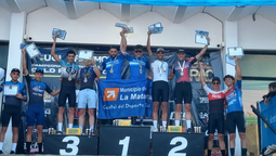 dos ciclistas de san vicente son campeones nacionales