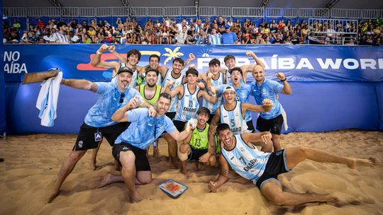 Argentina se subió al podio en el Global Tour de handball de playa: Dedicados a la albiceleste